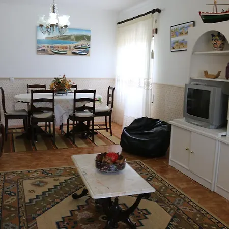 Vivenda Barroso Apartment Nazare