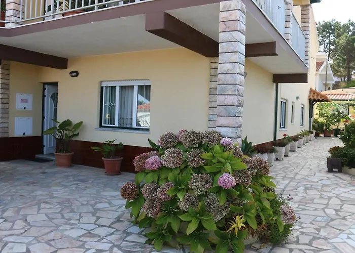 Vivenda Barroso * Nazaré